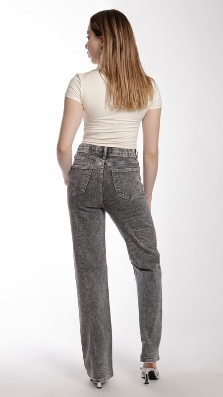 Pantalón Mezclilla Corte Wide Leg Edición Especial c Adornos de Metal BL7168