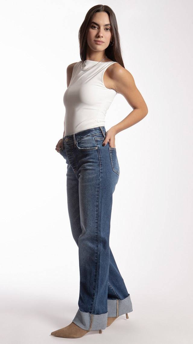 Pantalon Corte Wide Leg Color Dark Obscuro BALAM BL7120