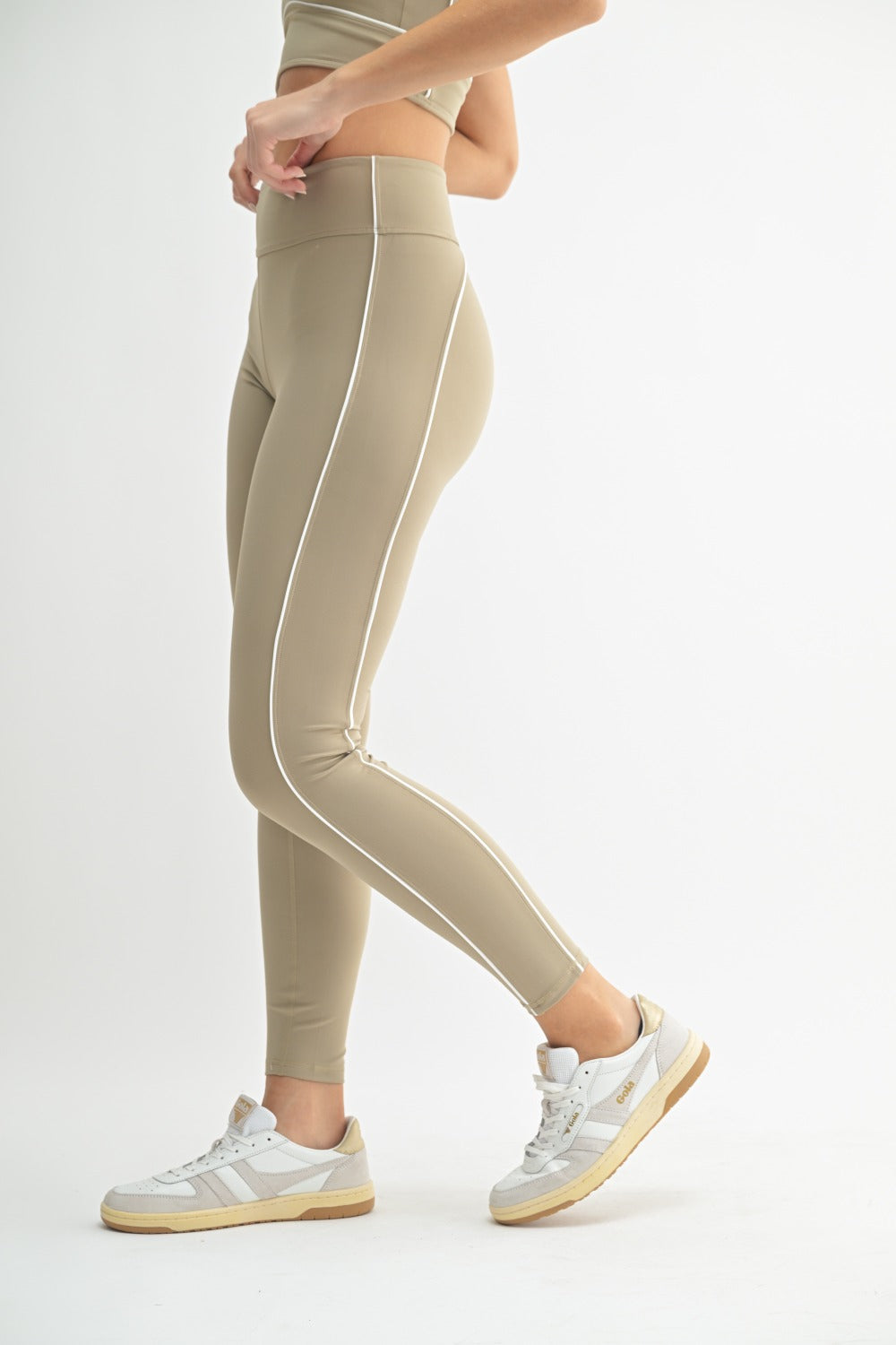 FlexFit Contrast Piping Active Yoga Set
