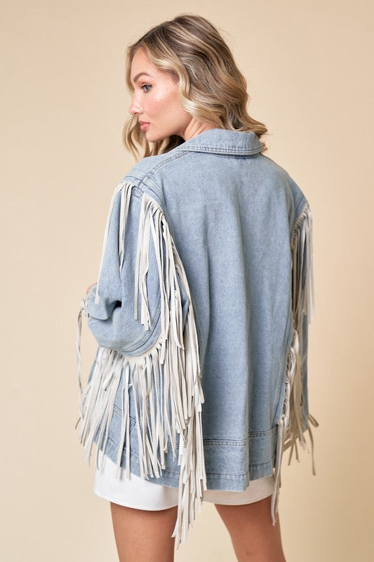 Chamarra Mezclilla Premium Vaquera Flecos Oversized Saints & Hearts
