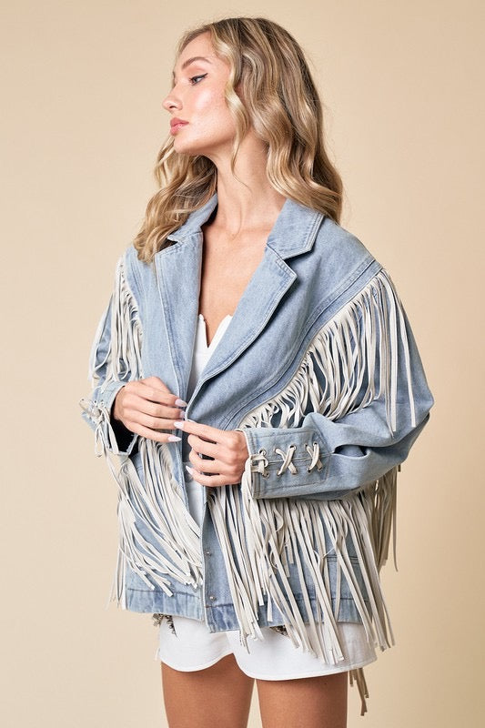 Chamarra Mezclilla Premium Vaquera Flecos Oversized Saints & Hearts