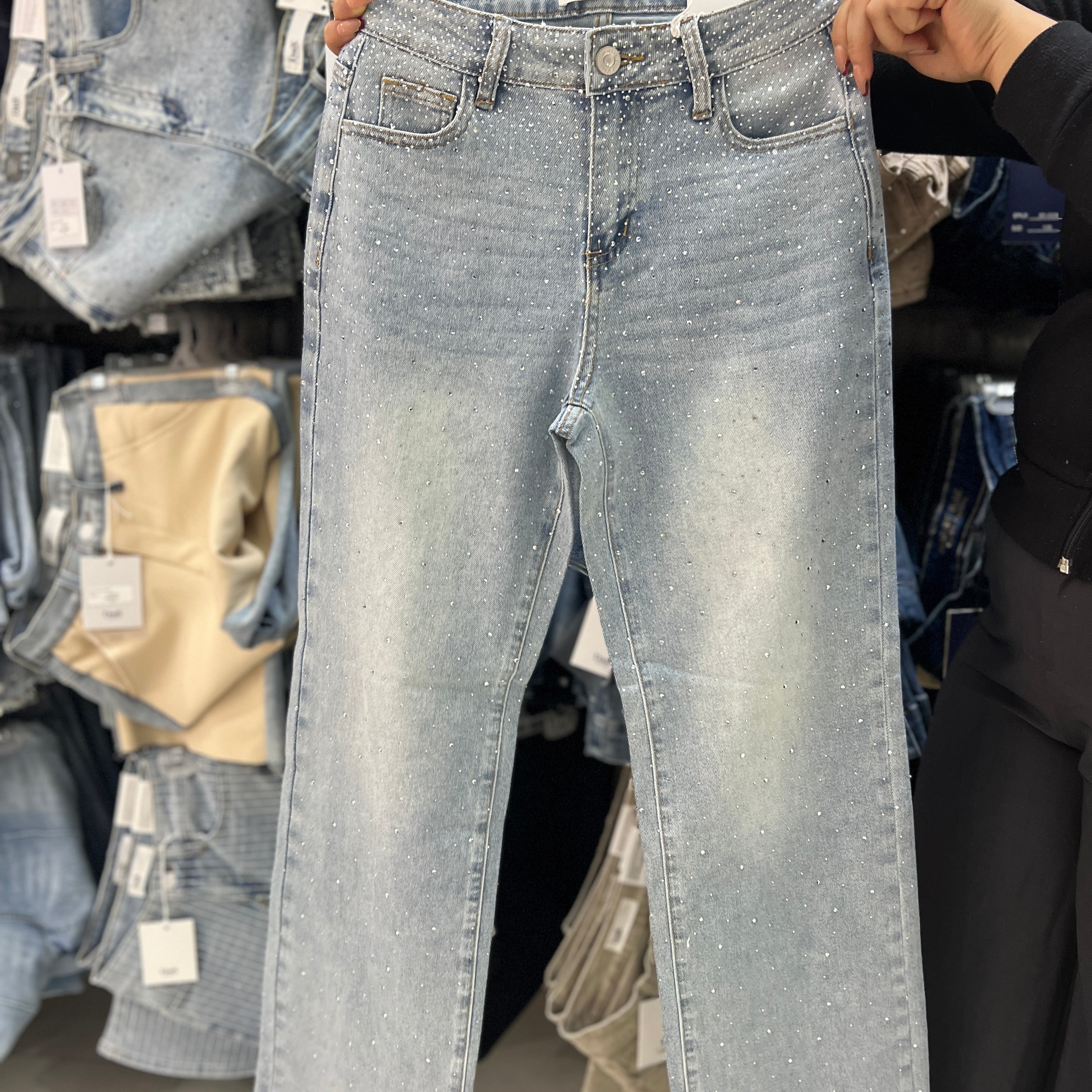 Pantalón de Mezclilla Corte Wide Leg Brillos DXD0447